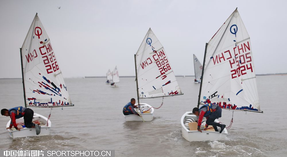 W_57072227_17072618_s.jpg
