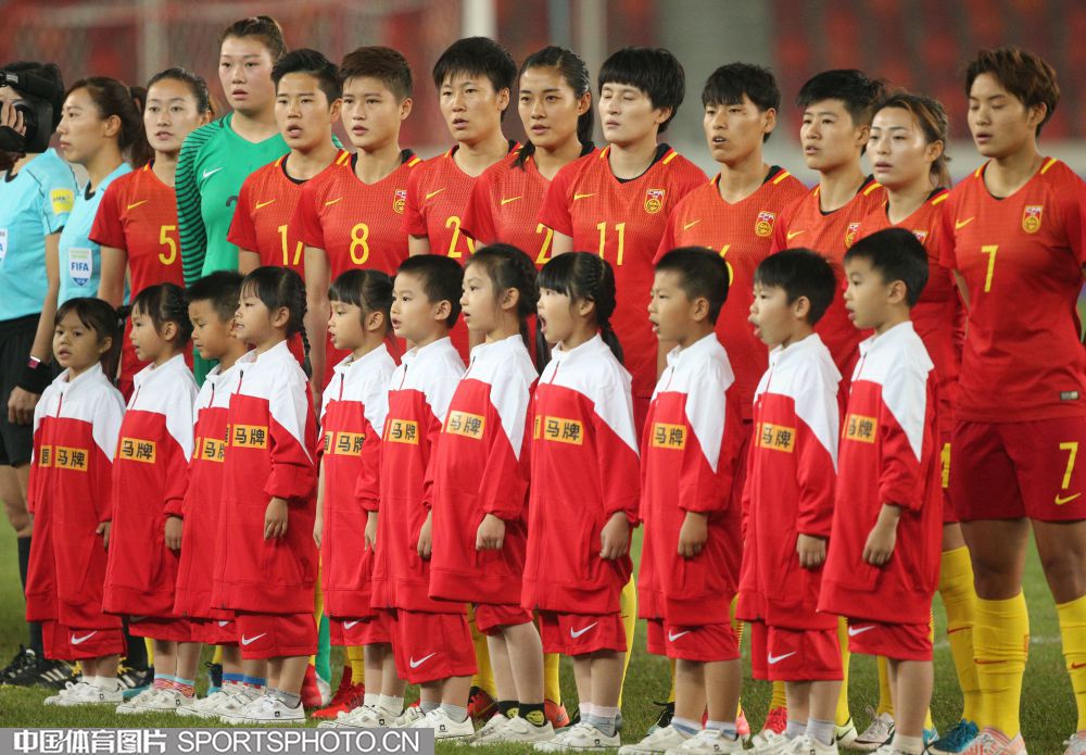 1209-女足1.jpg 1209-女足1.jpg