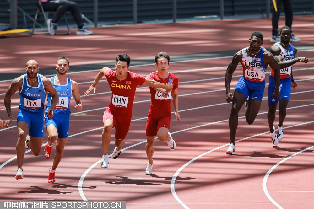 0806-接力1.jpg 0806-接力1.jpg