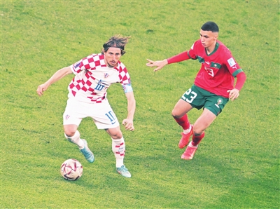 zgtyb1219004_003_01_b.jpg zgtyb1219004_003_01_b.jpg