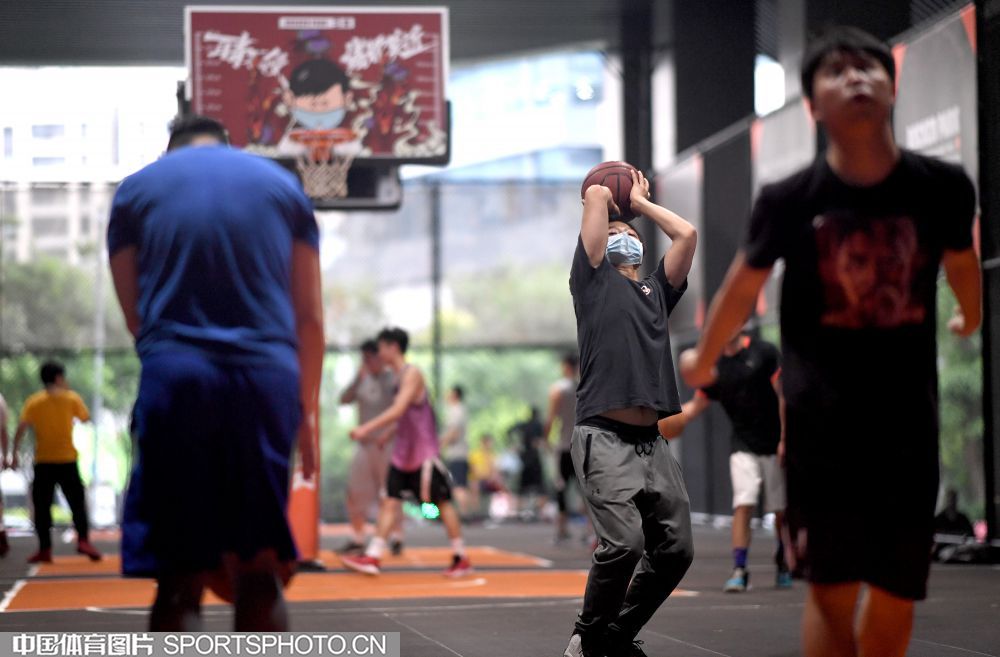 W_7175825_20053118_nmz.jpg W_7175825_20053118_nmz.jpg