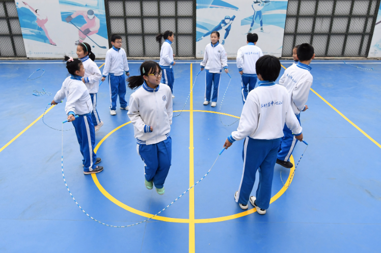 1130-跳绳2.png 1130-跳绳2.png