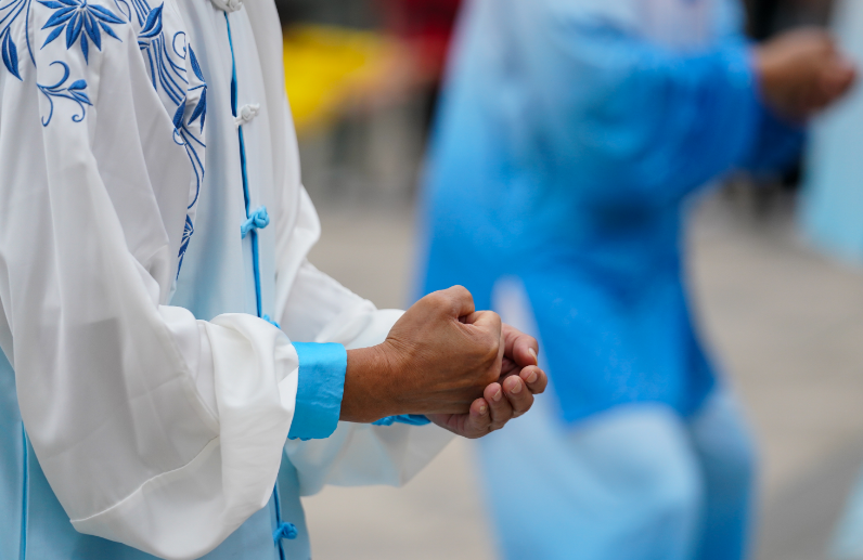 健身-太极-老年.png 健身-太极-老年.png