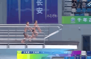 炸鱼1.gif